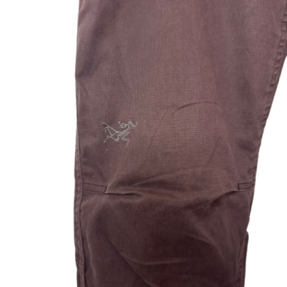Arc’teryx Burgundy The Murrin Pant, hiking & active pant, mid rise Size 10 - Picture 4 of 10